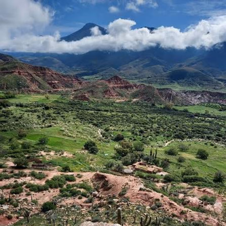En plena discusión por la Ley de Tierras, en Salta ofrecen campos de hasta 72.000 hectáreas y reaparece el caso histórico de Luracatao